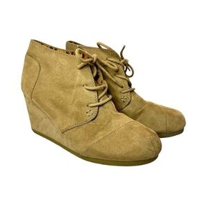 Marbella Edge Bootie Wedge Ankle Boots Taupe Faux Suede Girls Size 4M